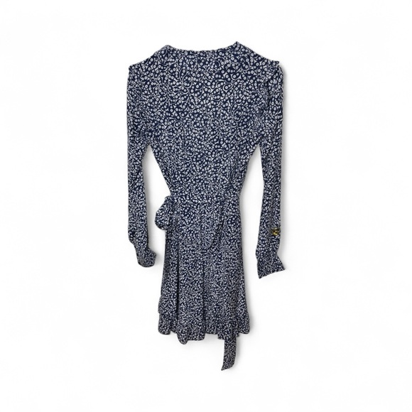 Michael Kors Blue and White Patterned Top 100% Silk XXS - Picture 4 of 9